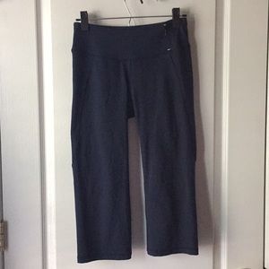 FLASH SALE: CALIA by Carrie Underwood Capris